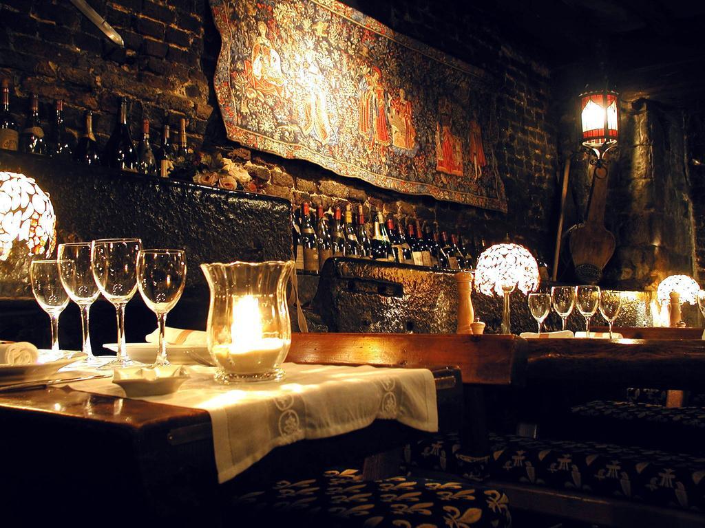 Auberge Du Bon Fermier Валансьен Экстерьер фото
