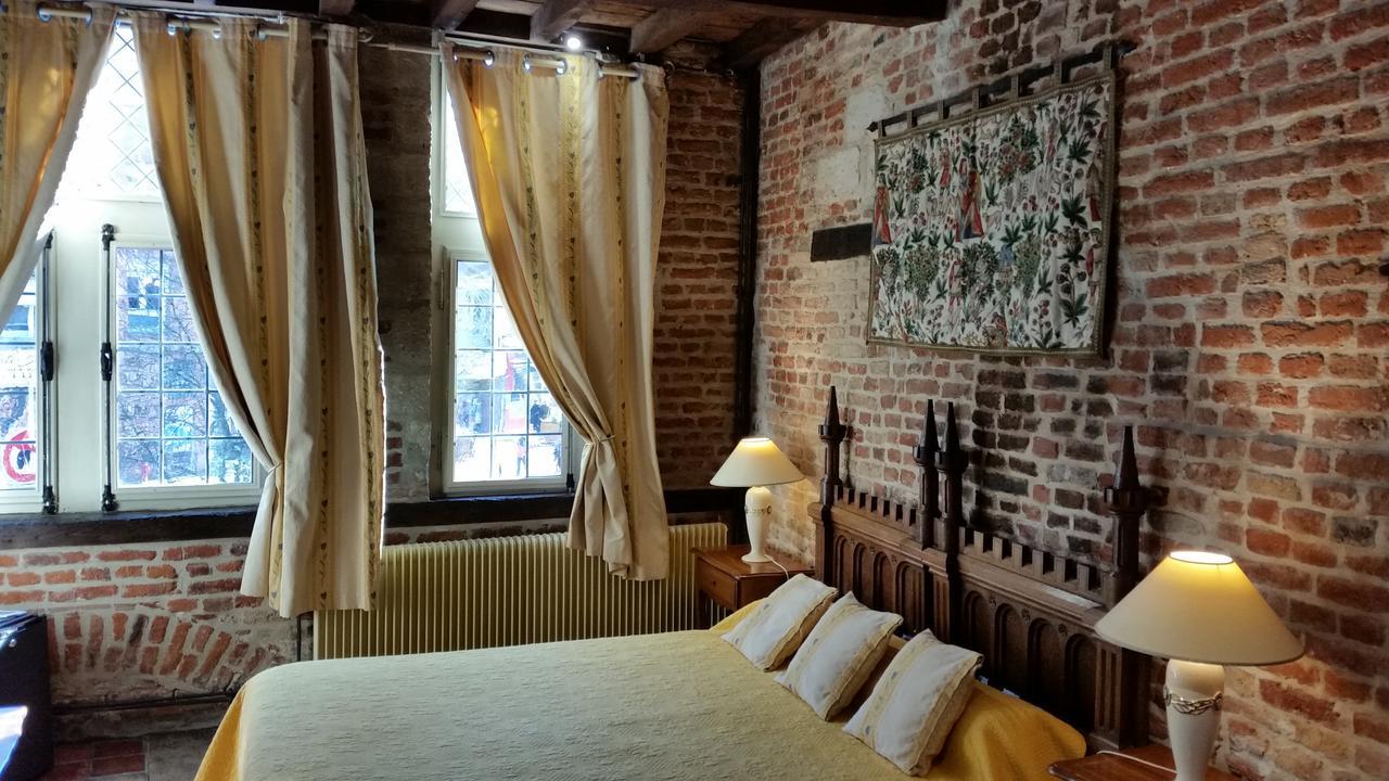Auberge Du Bon Fermier Валансьен Экстерьер фото